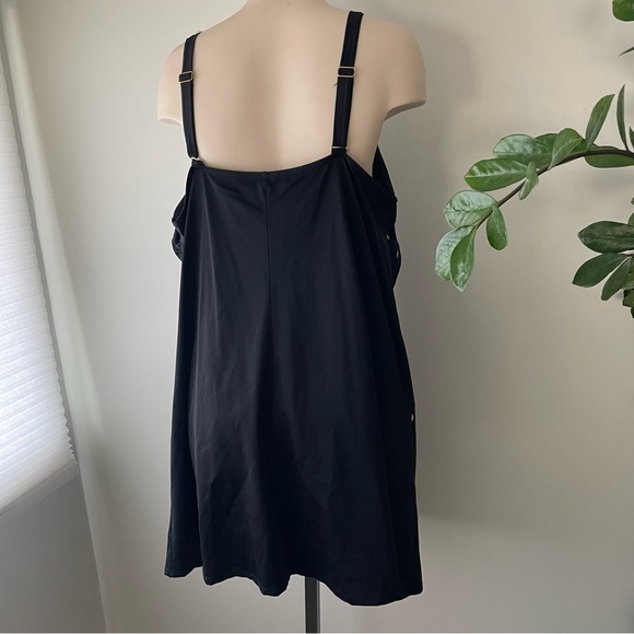 Swimsuits For All Studded Trapeze Swim Dress One Piece Swim Black Plus Size 22 - Picture 3 of 9